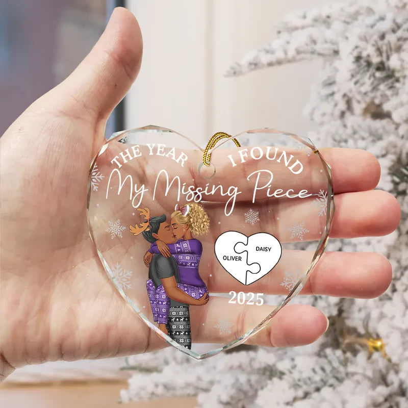 TheYearIFoundMyMissingPieceKissingCouples PersonalizedHeartShapedGlassOrnament MK2